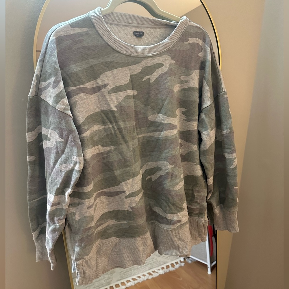 Aerie Women’s Camouflage Crewneck Sweatshirt